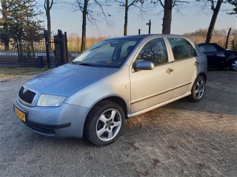 Skoda Fabia - 1.4-16V Choice - 1