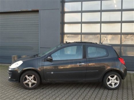 Renault Clio - 1.5 dCi Dynamique - Handelsprijs - 1