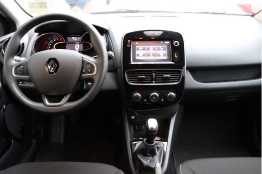 Renault Clio Estate - TCe 90 Limited NAVI | KEYLESS | PDC | LMV - 1