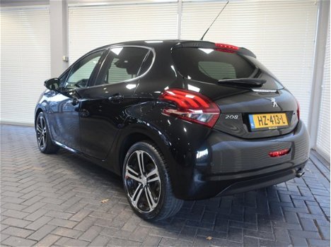 Peugeot 208 - GT-line 1.2 PureTech 5-deurs 110pk - 1