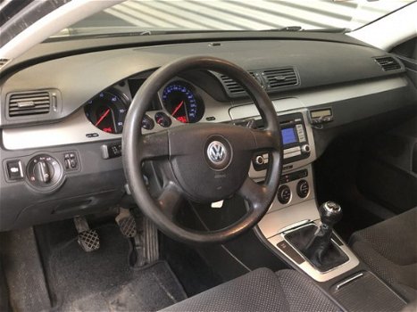 Volkswagen Passat Variant - 1.9 TDI Comfortline Clima - 1
