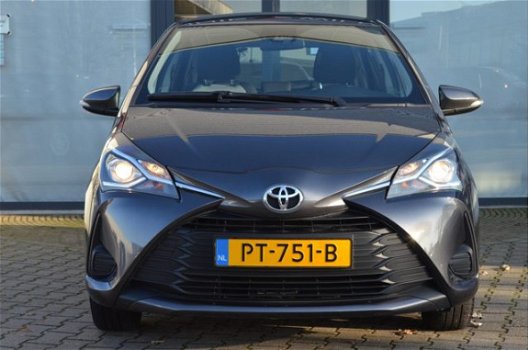 Toyota Yaris - 1.5 16V VVT-i Comfort - 1