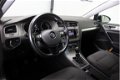 Volkswagen Golf - 1.0 TSI Comfortline 6-bak Parkeersensoren Stuurbediening Climate Control - 1 - Thumbnail