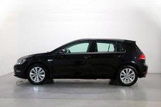 Volkswagen Golf - 1.0 TSI Comfortline 6-bak Parkeersensoren Stuurbediening Climate Control