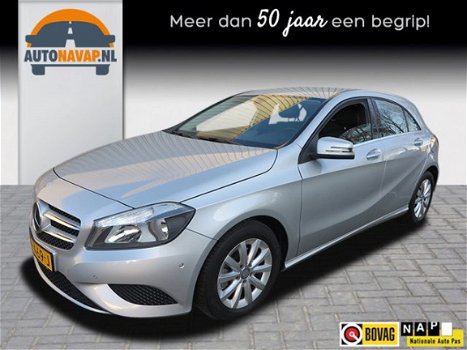 Mercedes-Benz A-klasse - 180 Ambition Style Automaat /Navi/Leder/1e Eig/NAP/Garantie - 1
