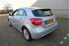 Mercedes-Benz A-klasse - 180 Ambition Style Automaat /Navi/Leder/1e Eig/NAP/Garantie