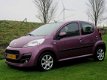 Peugeot 107 - ACTIVE 1.0 AUTOMAAT 5 DRS+AIRCO+TOERENTELLER - 1 - Thumbnail