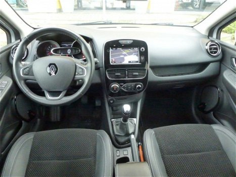 Renault Clio - TCe 90pk Intens / Navigatie / Led / Clima / pdc / Nieuwstaat - 1