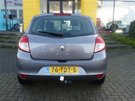 Renault Clio - 1.6 16V Automaat Dynamique S / Trekhaak / Navi - 1