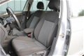 Volkswagen Golf - 1.6 TDI Trendline - 1 - Thumbnail