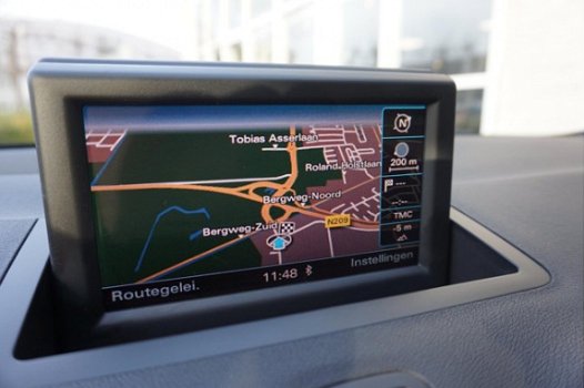 Audi A1 - 1.2 TFSI Pro Line S Navigatie / S-line - 1