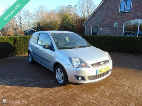 Ford Fiesta - 1.4 TDCi Ambiente, Bj 2008. Nwe Apk, Nwe Distributieriem - 1