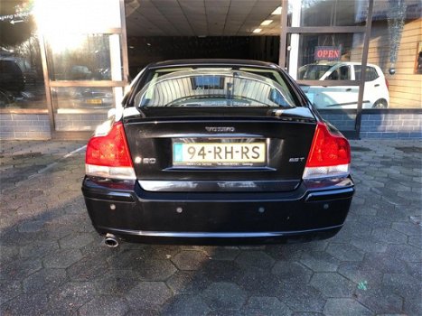 Volvo S60 - 2.5T Summum Airco, automaat, leder - 1