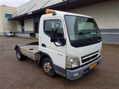 Mitsubishi Canter - Fuso FB83B 3C15 Trekker - 1