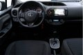 Toyota Yaris - 1.5 Hybrid Dynamic | Automaat | Navi | Clima | LM velgen 15