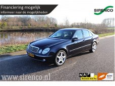 Mercedes-Benz E-klasse - 200 K. Elegance trekhaak airco cruise control youngtimer