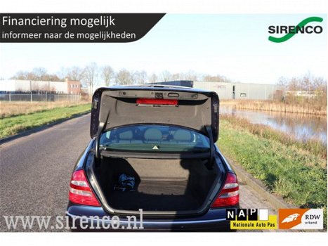 Mercedes-Benz E-klasse - 200 K. Elegance trekhaak airco cruise control youngtimer - 1