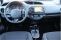 Toyota Yaris - 1.5 Hybrid Dynamic NAVI/ LM-VELGEN/ DONKER GLAS/ KEYLESS - 1 - Thumbnail