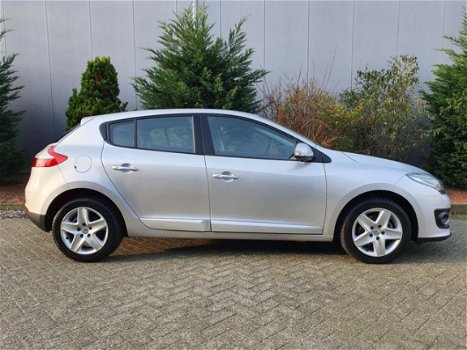 Renault Mégane - 1.5 dCi 110pk |NL-AUTO| Navi|NAP|Cruise| - 1