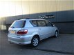 Toyota Avensis Verso - 2.0i Linea Sol 6p - 1 - Thumbnail