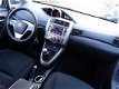 Toyota Verso - 1.6 VVT-i Business / Navigatie / Parkeersensoren / Bluetooth / Parkeercamera / 17inch - 1 - Thumbnail