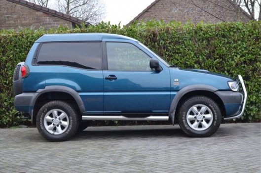 Nissan Terrano - ll 2.7 TDi Comfort | Airco | trekhaak | Youngtimer | zeer mooie staat - 1