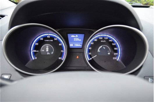 Hyundai ix35 - 1.6i GDI Active | Navi | stoelverwarming | PDC | Airco Met Bovag garantie - 1
