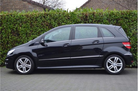 Mercedes-Benz B-klasse - 180 BlueEFFICIENCY Ambition Sport | PDC | stoelverwarming | Cruise control - 1