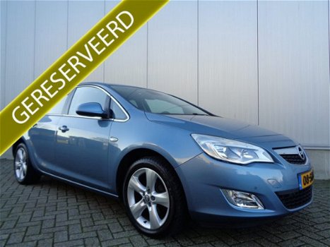 Opel Astra - 1.4 Turbo Edition, 120 PK, Navigatie en 17 inch LMV - 1