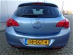 Opel Astra - 1.4 Turbo Edition, 120 PK, Navigatie en 17 inch LMV - 1 - Thumbnail