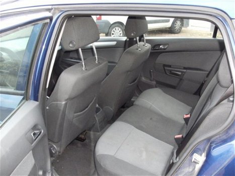 Opel Astra Wagon - 1.4 Essentia - 1