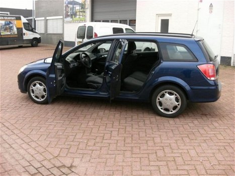 Opel Astra Wagon - 1.4 Essentia - 1