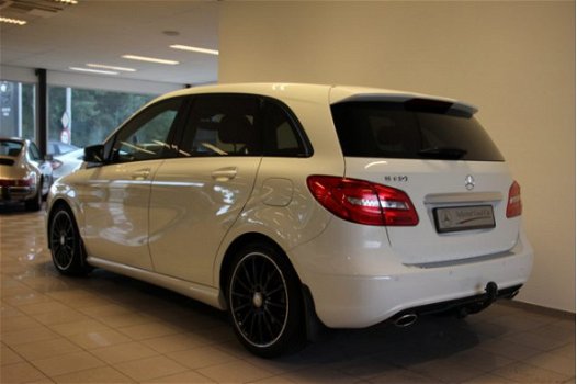 Mercedes-Benz B-klasse - 180 Ambition Automaat - 1