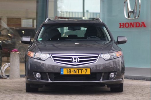 Honda Accord Tourer - 2.0i Elegance Navigatie - All in rijklaarprijs | Dealer ond. | Trekhaak | Org. - 1