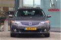 Honda Accord Tourer - 2.0i Elegance Navigatie - All in rijklaarprijs | Dealer ond. | Trekhaak | Org. - 1 - Thumbnail