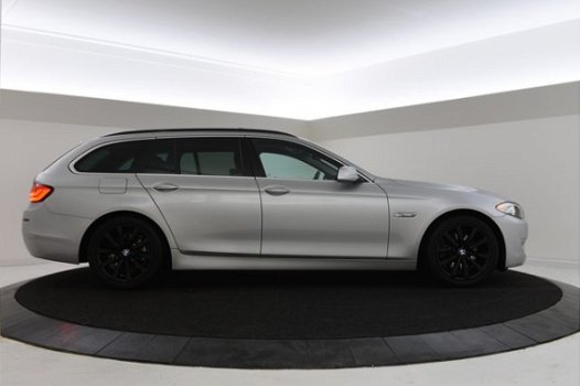 BMW 5-serie Touring - 520d Automaat High Executive Panoramadak Xenon - 1