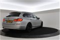 BMW 5-serie Touring - 520d Automaat High Executive Panoramadak Xenon - 1 - Thumbnail