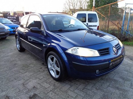 Renault Mégane - 1.6-16V EXPRESSION COMFORT / * INRUIL KOOPJE * / AIRCO / CRUISE CONTROL / 17 