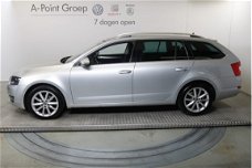 Skoda Octavia Combi - 1.2 Tsi 77kW/105pk Elegance Businessline Xenon/Led/Navi/Ecc/Pdc/Crc/Bt