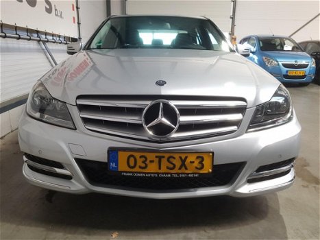 Mercedes-Benz C-klasse - 180 Automaat Avantgarde + NAVI/CLIMA/CRUISE/LEDER-STOF/PDC/17