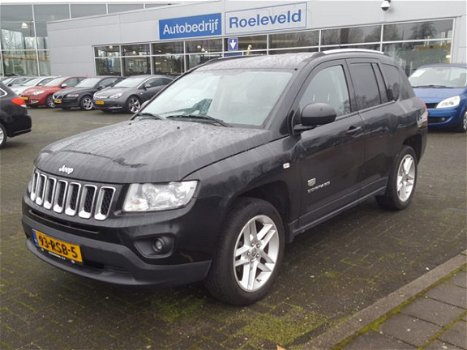 Jeep Compass - 2.0 157PK 2WD 70TH ANNIVERSARY CONNECT-PACK | NAVI | LEDER+VERWARMD | CLIMA | CRUISE - 1