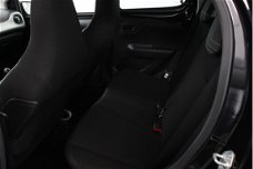 Peugeot 108 - 1.0 e-VTi Active 5-DRS. (Airco/Bluetooth)