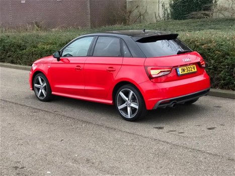 Audi A1 Sportback - 1.0 TFSI Adrenalin AUTOMAAT - S-LINE - 1