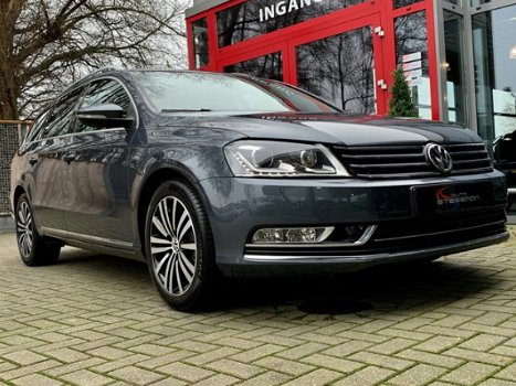 Volkswagen Passat Variant - 2.0 TSI 211PK HIGHLINE * NAVI/ BI-XENON/ LED/ LEDER/ 17'' LMV/ PDC - 1