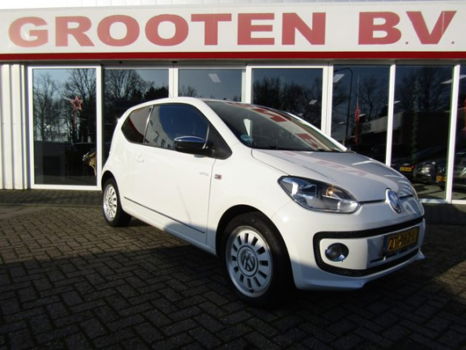 Volkswagen Up! - White 1.0 high up - 1