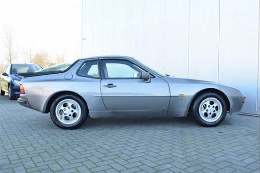 Porsche 944 - 2.7 Coupé - 1