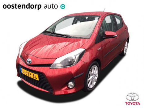 Toyota Yaris - 1.5 Hybride Dynamic Special /navigatie/ - 1