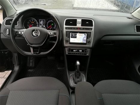 Volkswagen Polo - 1.0 DSG BlueM. Conn. Series Nav/Camera/PDC - 1