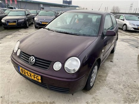 Volkswagen Polo - 1.4-16V Comfortline - 1