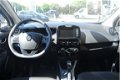 Renault Zoe - Q90 INTENS QUICKCHARGE 40 / ACCU HUUR / PARKEER SENSOREN MET CAMERA / DAB RADIO - 1 - Thumbnail